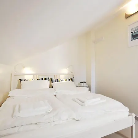 Casa Baleia - E Piscina - 10 Pessoas Daire Ferrel (Leiria)